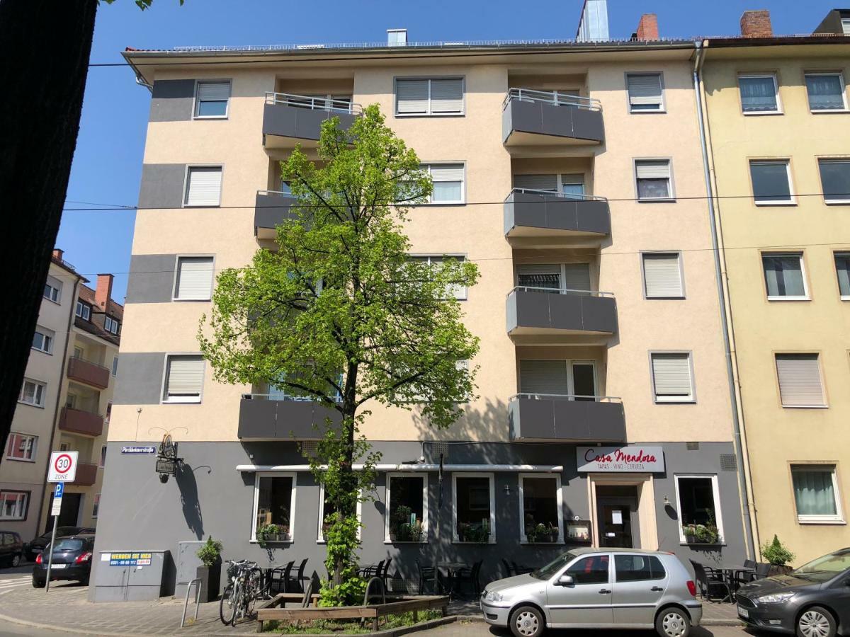 Messeapartment An Der Altstadtmauer Nürnberg Eksteriør bilde